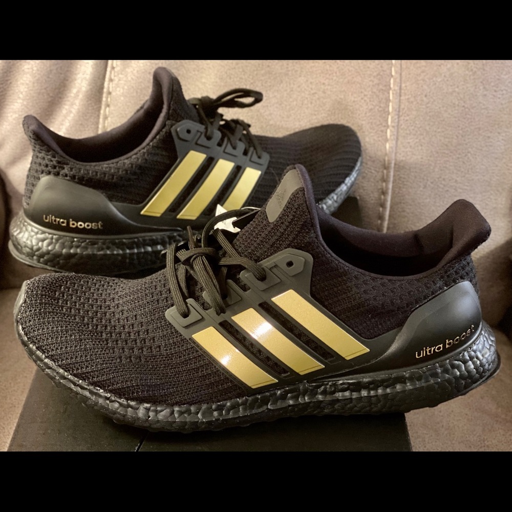 Adidas 4.0 black gold Ultra Boost DNA 2020
